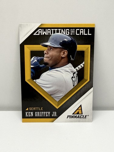 2013 panini pinnacle awaiting - panini,